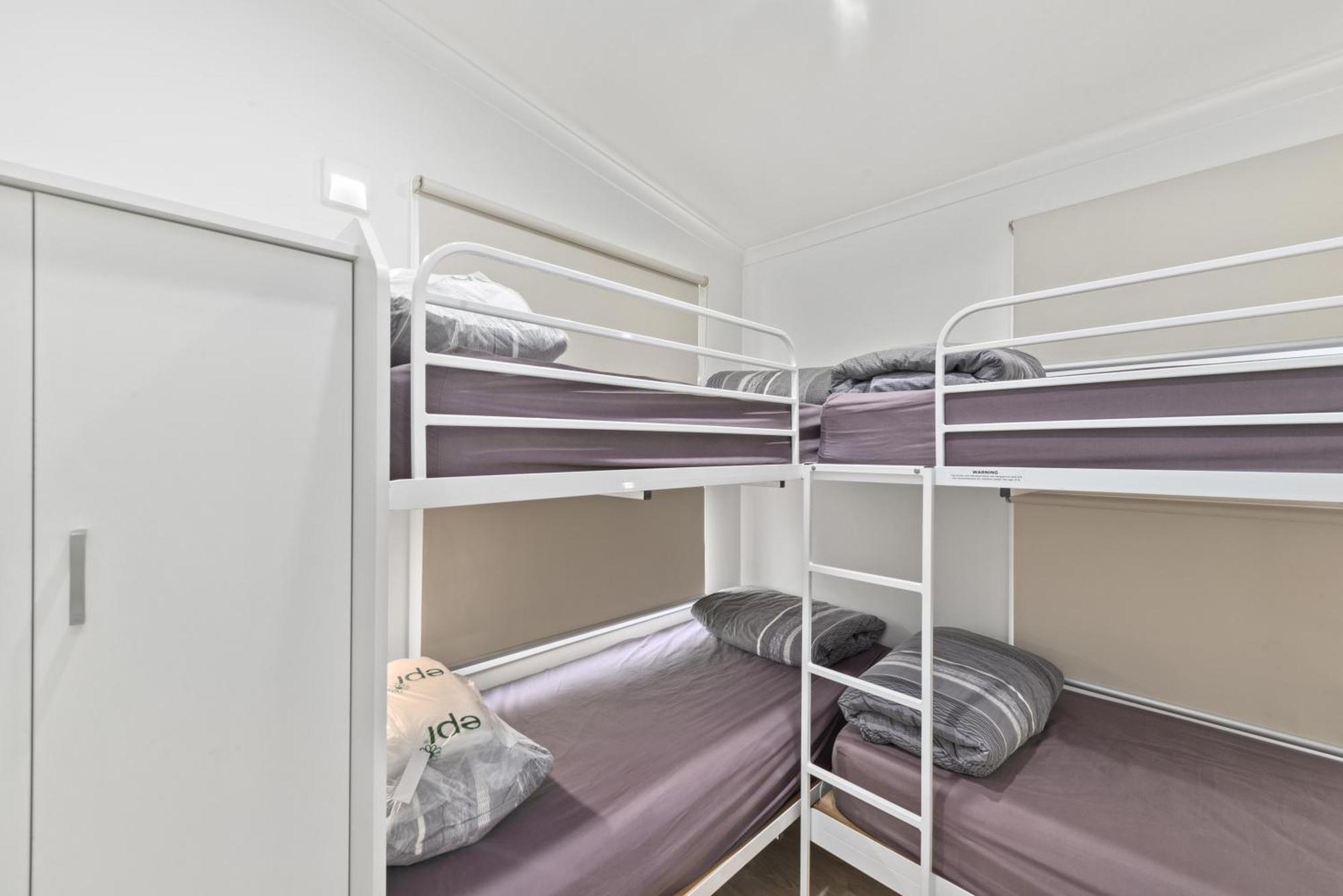 Ingenia Holidays Wagga Wagga Bagian luar foto