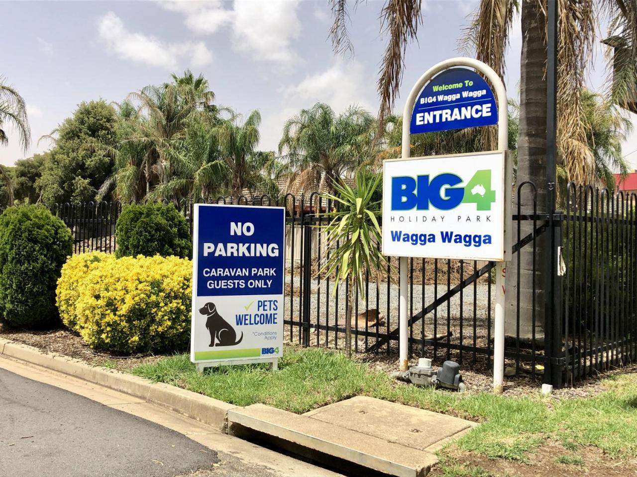 Ingenia Holidays Wagga Wagga Bagian luar foto